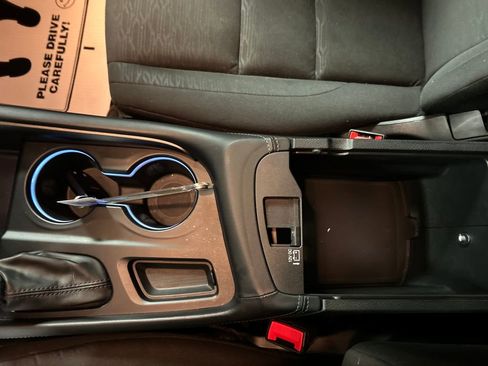 Used 2024 Dodge Durango SXT w/ SXT Blacktop Group image 21