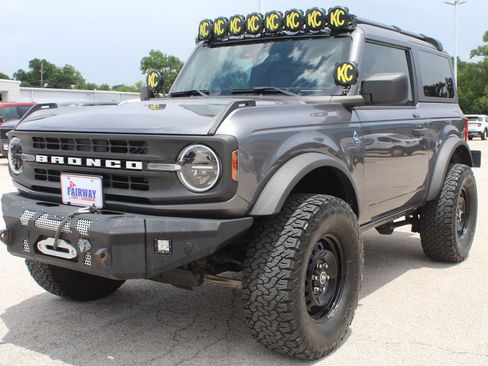 Used 2021 Ford Bronco Black Diamond AWD/4WD image 9