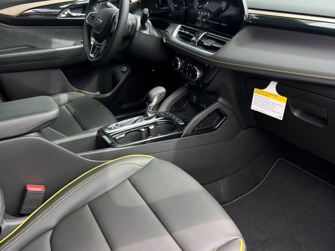 New 2025 Chevrolet TrailBlazer ACTIV w/ Convenience Package image 17