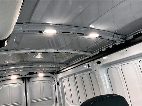 New 2025 Ford Transit 250 148 Medium Roof image 20