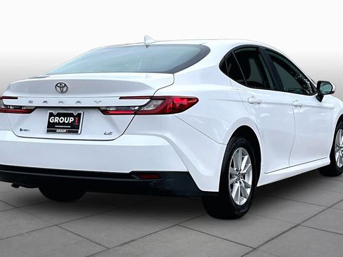 Used 2026 Toyota Camry LE FWD image 13