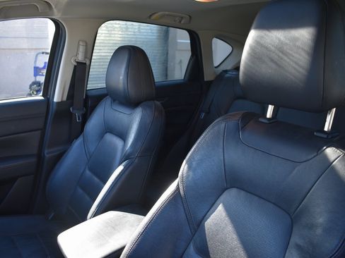 Used 2017 MAZDA CX-5 Grand Touring w/ Premium Package image 10