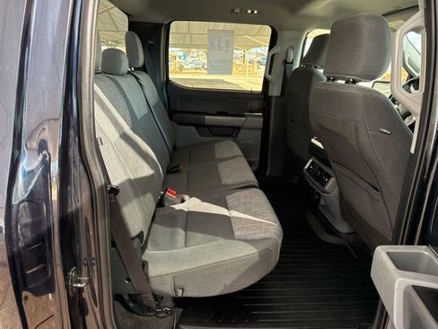 Used 2022 Ford F150 XLT w/ Equipment Group 302A High image 11