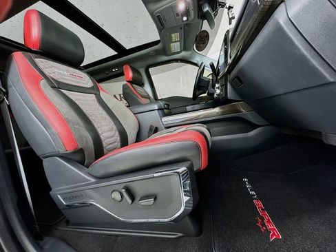 Used 2023 Ford F250 Lariat w/ Lariat Ultimate Package image 34