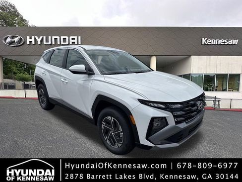 New 2026 Hyundai Tucson Blue SE AWD/4WD image 1