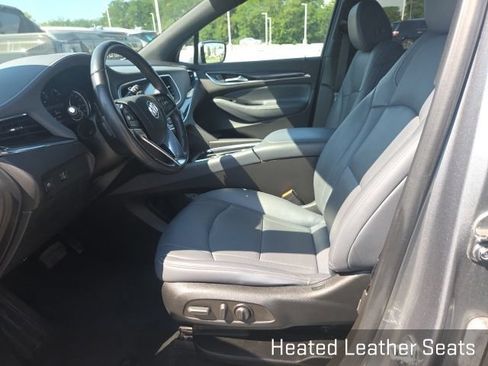 Used 2023 Buick Enclave Essence w/ Experience Buick Package FWD image 9