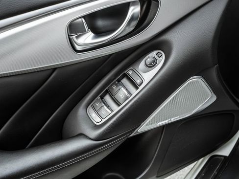 Used 2021 INFINITI Q50 Luxe AWD/4WD image 15