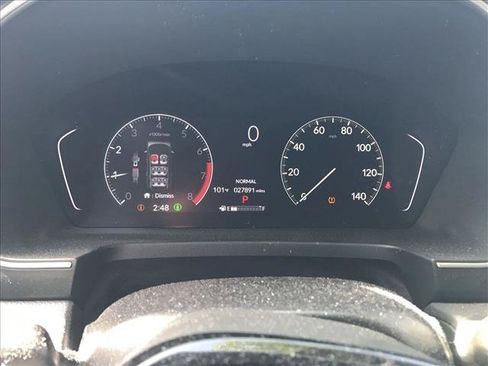 Used 2024 Honda Pilot Touring image 9