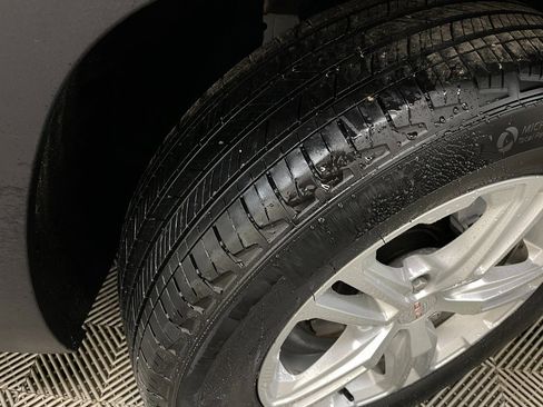 Certified 2022 GMC Terrain SLE w/ Driver Convenience Package image 47