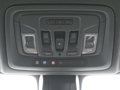 Used 2020 Chevrolet Silverado 2500 High Country w/ Z71 Off-Road Package image 28