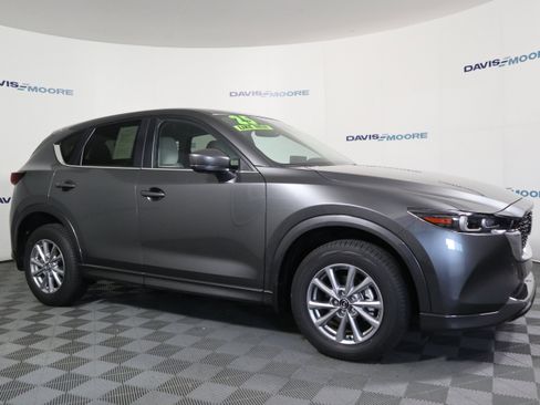 Certified 2025 MAZDA CX-5 AWD 2.5 S w/ Preferred Package image 4