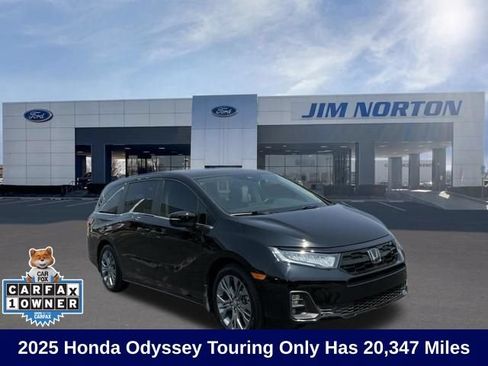 Used 2025 Honda Odyssey Touring image 1