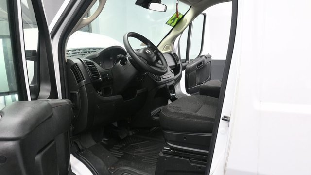 Used 2023 RAM ProMaster 2500 FWD image 10