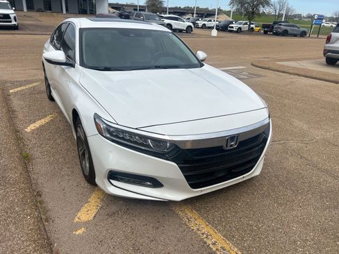 Used 2018 Honda Accord EX-L image 5