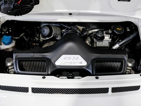 Used 2010 Porsche 911 GT3 RS image 46