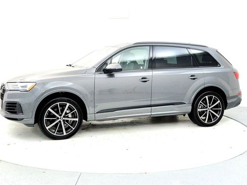 Used 2023 Audi Q7 3.0T Premium Plus image 3