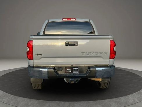 Used 2018 Toyota Tundra SR5 w/ SR5 Upgrade Package image 5