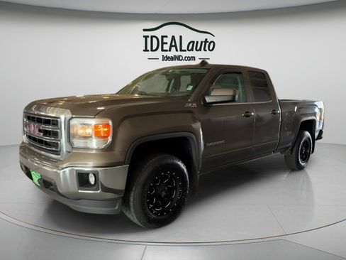 Used 2015 GMC Sierra 1500 SLE w/ SLE Value Package AWD/4WD image 7
