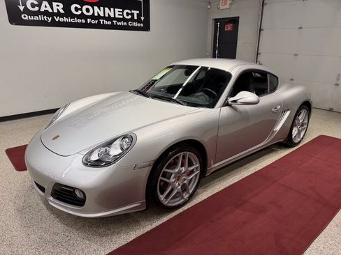 Used 2010 Porsche Cayman S RWD image 3