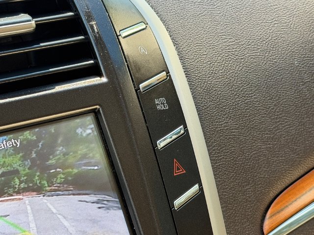 Used 2019 Lincoln MKC Select w/ Select Plus Package FWD image 28