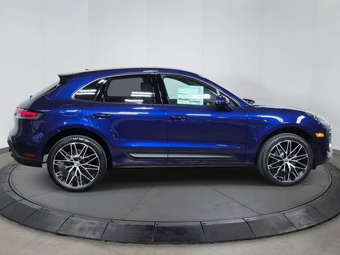 New 2026 Porsche Macan image 8