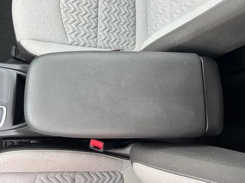 Used 2023 Chevrolet Equinox LT w/ Driver Convenience Package AWD/4WD image 30