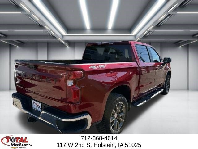 Certified 2023 Chevrolet Silverado 1500 LT w/ Protection Package AWD/4WD image 8