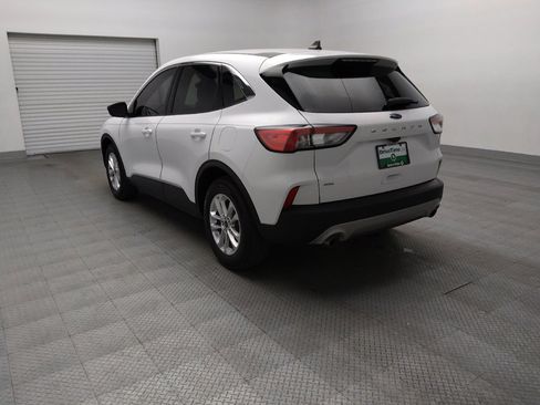 Used 2022 Ford Escape SE w/ Convenience Package FWD image 5