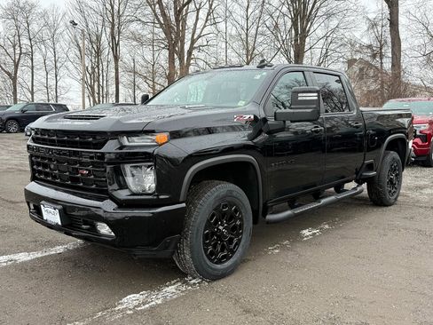 Certified 2022 Chevrolet Silverado 3500 LT w/ All Star Edition image 3