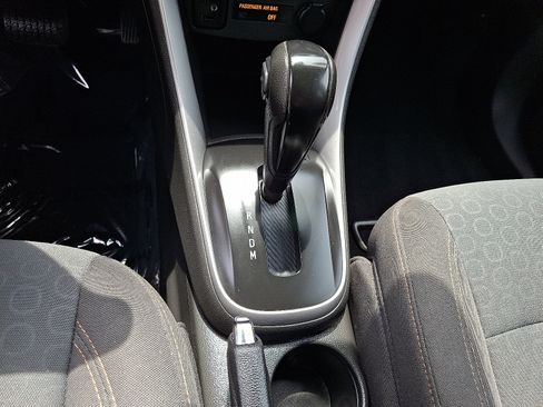 Used 2020 Chevrolet Trax LS w/ Tint and Cruise Package FWD image 16