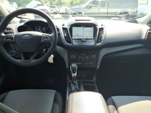 Used 2018 Ford Escape SE w/ Ford Safe & Smart Package AWD/4WD image 7