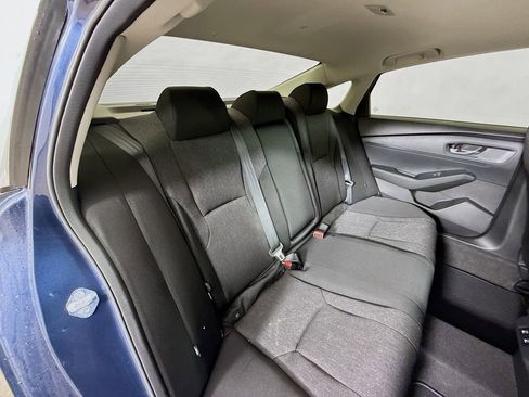 Used 2025 Honda Accord SE image 27