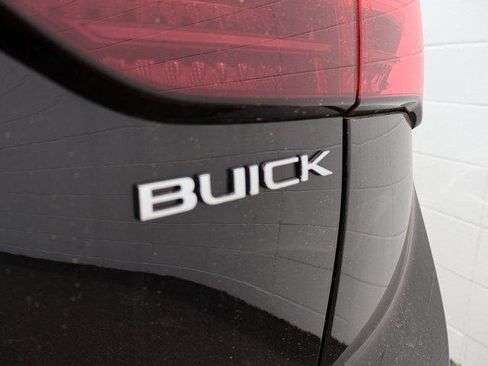 New 2025 Buick Envision Sport Touring image 9