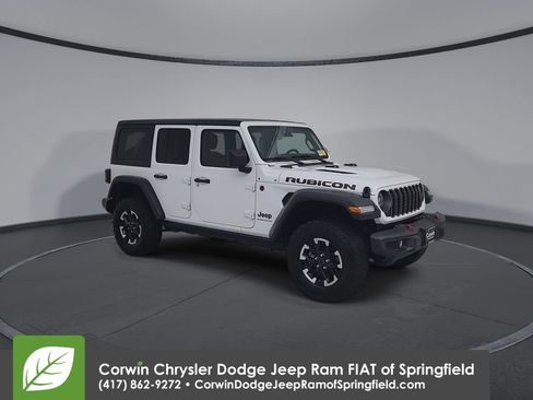 Certified 2025 Jeep Wrangler Unlimited Rubicon AWD/4WD image 4