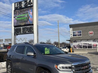 Used 2021 GMC Acadia SLE w/ Driver Convenience Package