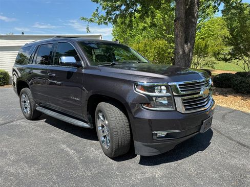 Used 2017 Chevrolet Tahoe Premier AWD/4WD image 9