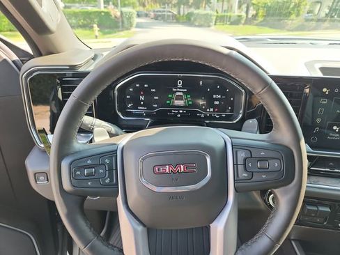 Certified 2025 GMC Sierra 1500 SLT w/ SLT Premium Plus Package AWD/4WD image 22