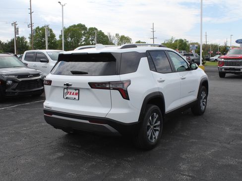 New 2026 Chevrolet Equinox LT FWD image 4