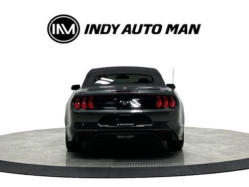 Used 2019 Ford Mustang Premium RWD image 5