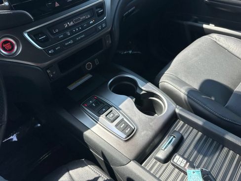 Used 2022 Honda Passport EX-L image 35