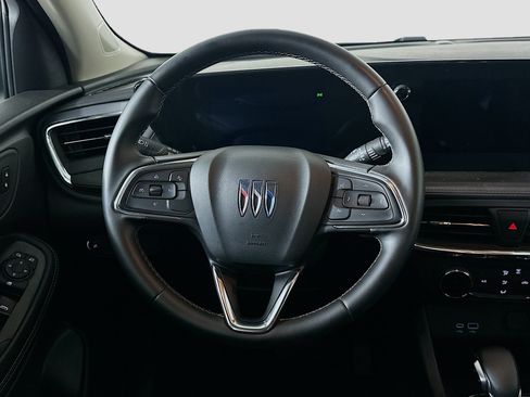 Used 2025 Buick Encore GX Preferred FWD image 18