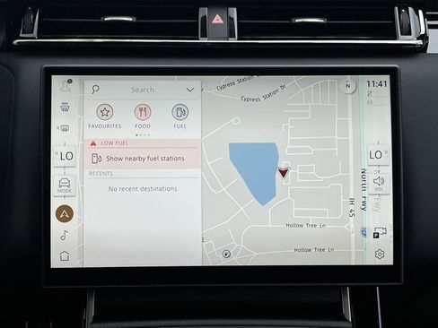 New 2026 Land Rover Range Rover Velar Dynamic SE image 25
