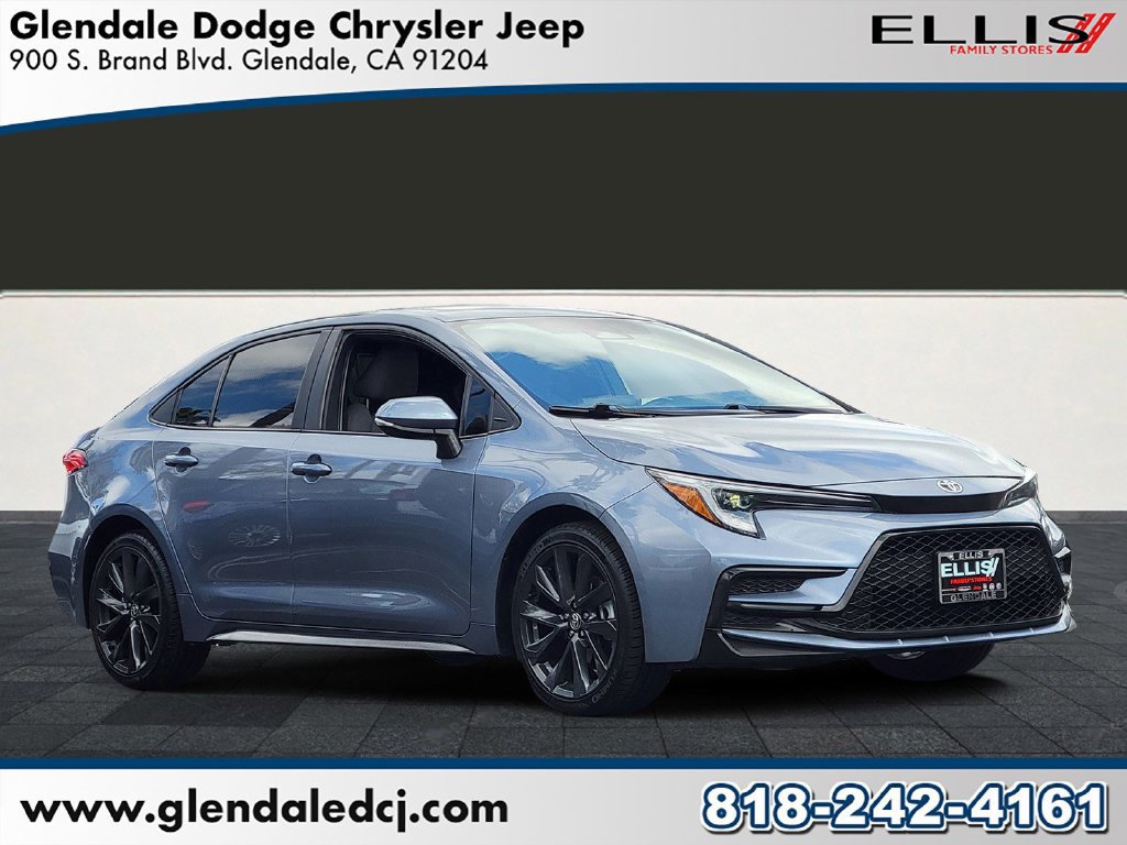 Used 2023 Toyota Corolla SE w/ SE Premium Package FWD image 1