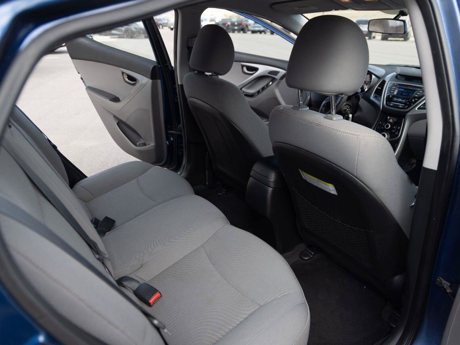 Used 2016 Hyundai Elantra SE FWD image 13