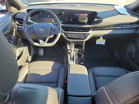 New 2025 Buick Envista Avenir image 15