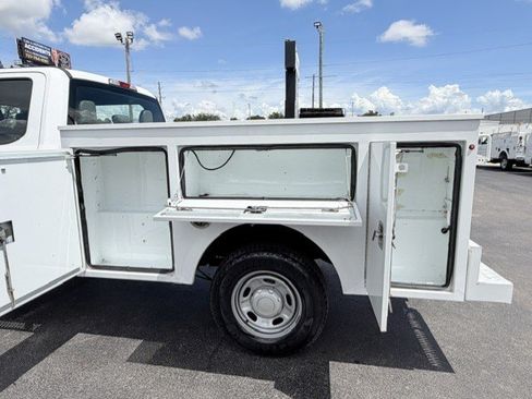 Used 2019 Ford F250 XL w/ Power Equipment Group AWD/4WD image 12