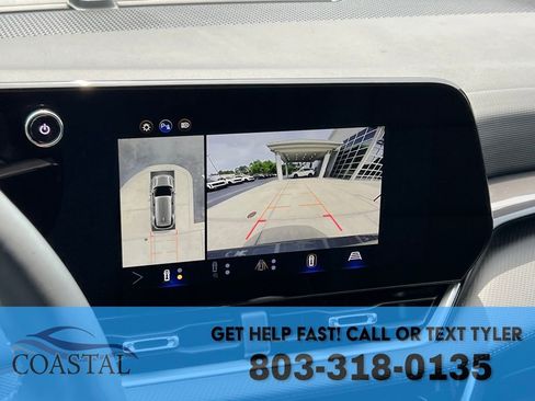 Used 2025 Chevrolet Equinox LT w/ Convenience Package II FWD image 45