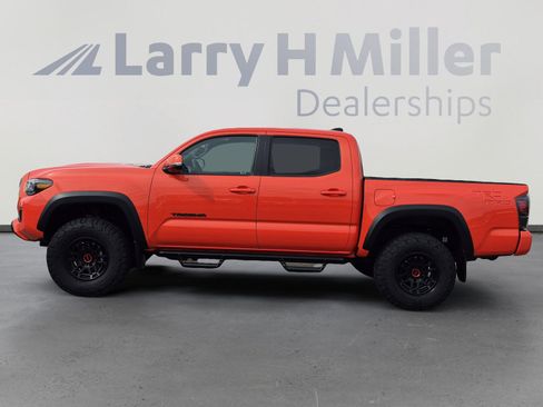 Used 2023 Toyota Tacoma TRD Pro image 2