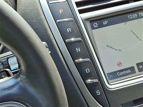 Used 2020 Lincoln Nautilus Reserve w/ Cargo Utility Package AWD/4WD image 15