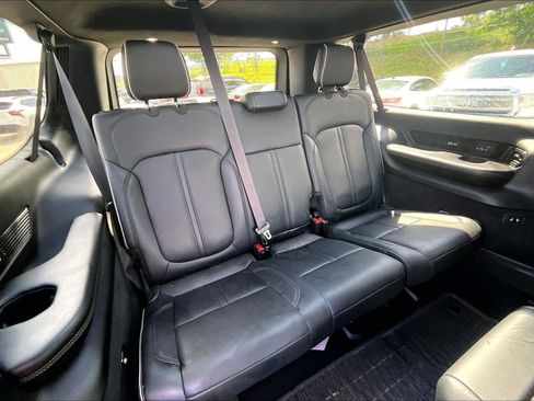 Used 2023 Jeep Grand Wagoneer L Series II AWD/4WD image 23
